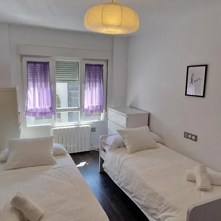 Apartament Astur Playa I - Wifi - 2 Hab Y 2 Banos - Vut-4987-as