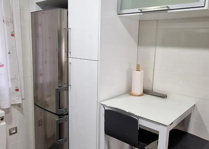 Apartamento Astur Playa I - Wifi - 2 Hab Y 2 Baños - Vut-4987-as Gijón