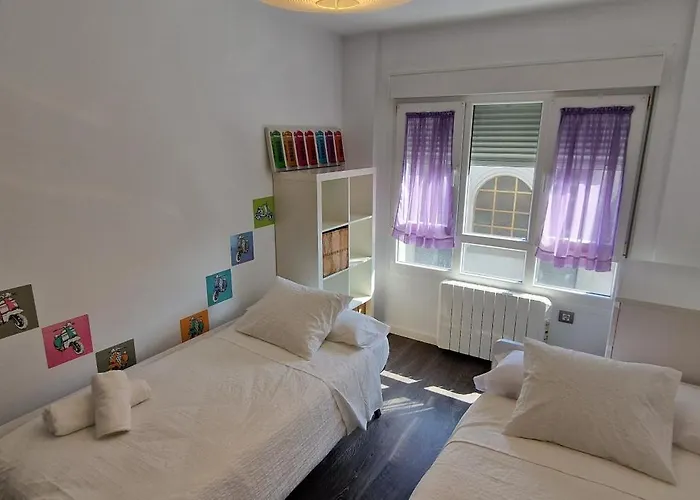 Astur Playa I - Wifi - 2 Hab Y 2 Baños - Vut-4987-as * Gijón